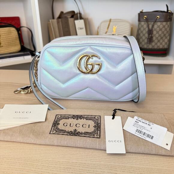 Gucci Chevron Matelasse Small GG Marmont Chain Iridescent Snow Light Blue - Picture 1 of 11